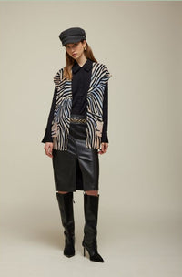Jei's V Neck Vest with Buttons B145