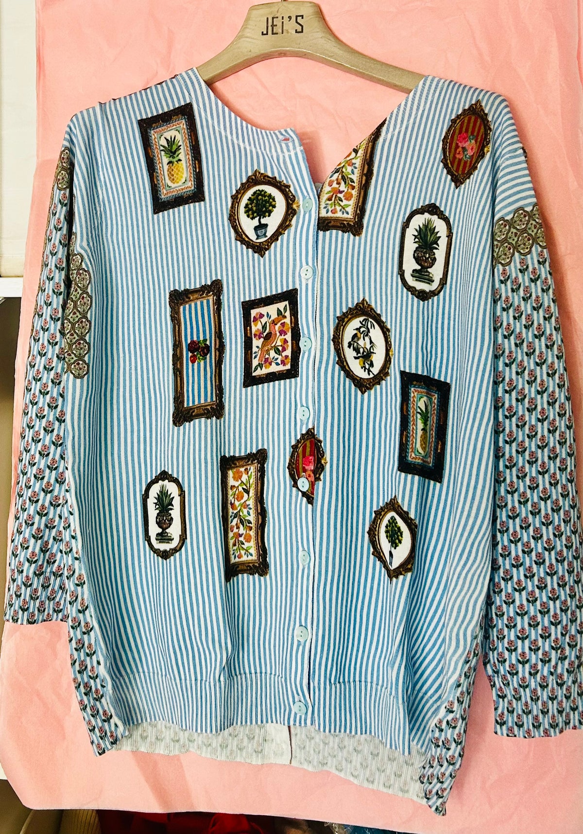 Jei's C104 Country Print Cardigan Double Use Twin Set