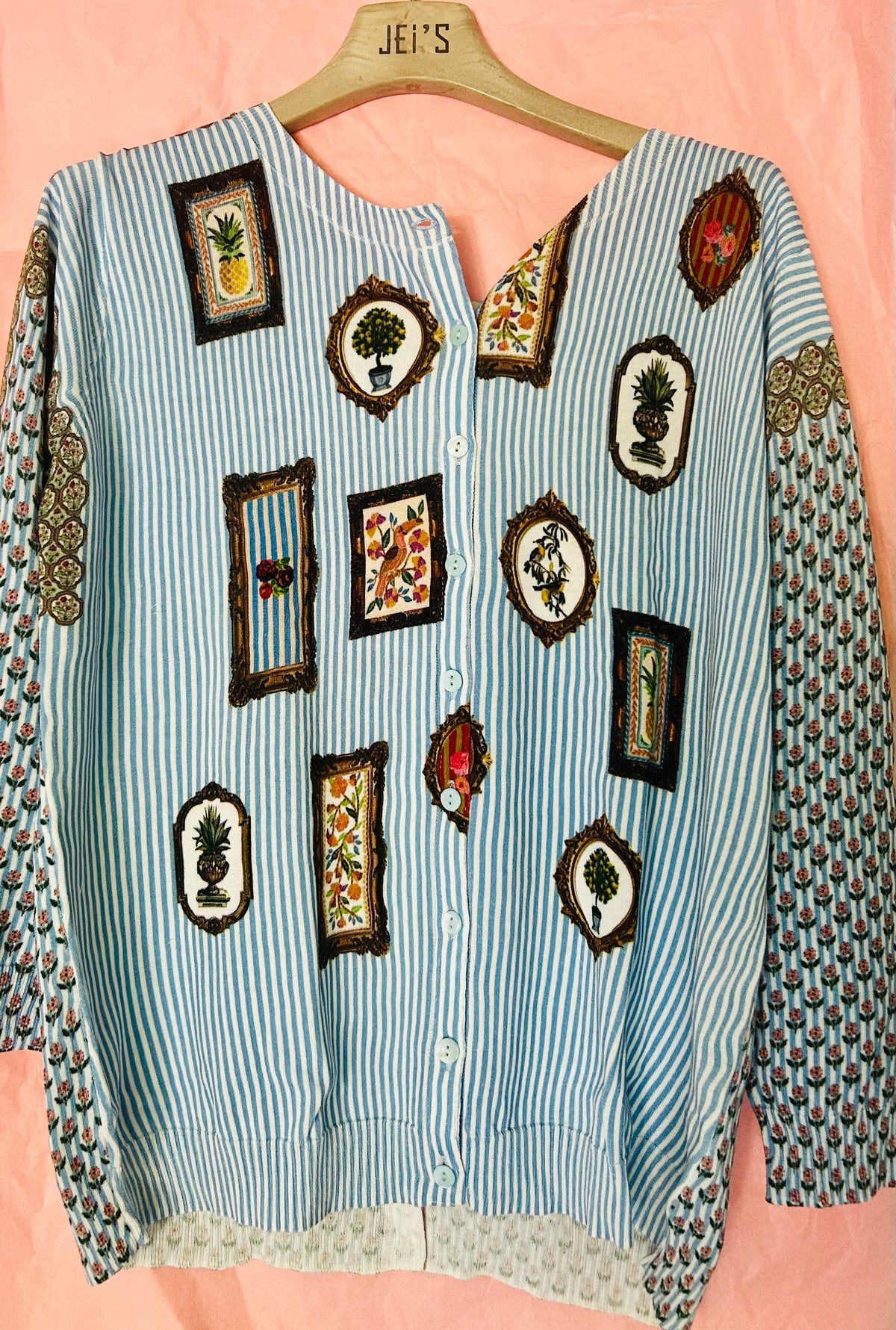 Jei's C104 Country Print Cardigan Double Use Twin Set