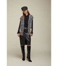 Jei's V Neck Vest with Buttons B145