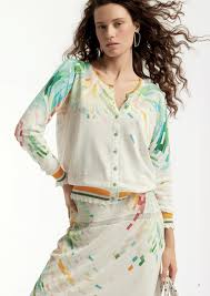 Jei's c261 Painting Pattern 3/4-Sleeve V-Neck Pointelle Sweater
