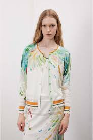 Jei's c261 Painting Pattern 3/4-Sleeve V-Neck Pointelle Sweater