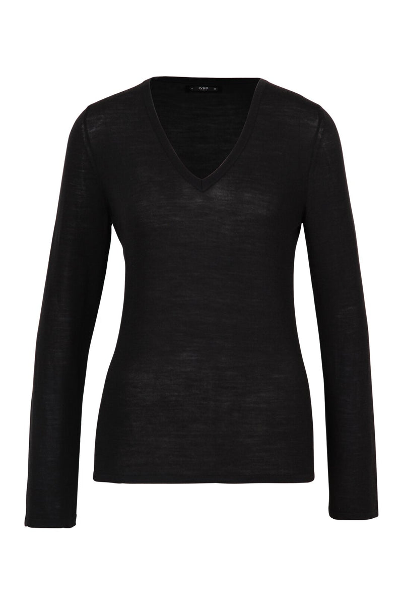 Solid Pullover V Neck